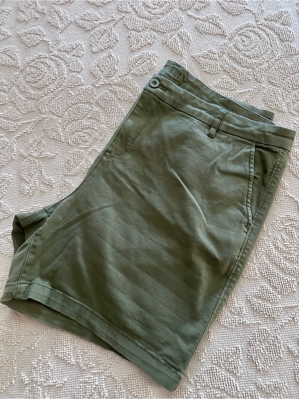 KUT Women’s Earthy Green Chino Trouser Shorts Flat Front Size 22W Regular Fit - Picture 5 of 7